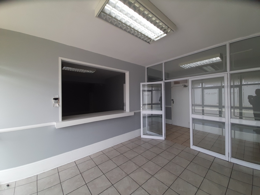 To Let Commercial Property for Rent in Woodbrook Eastern Cape